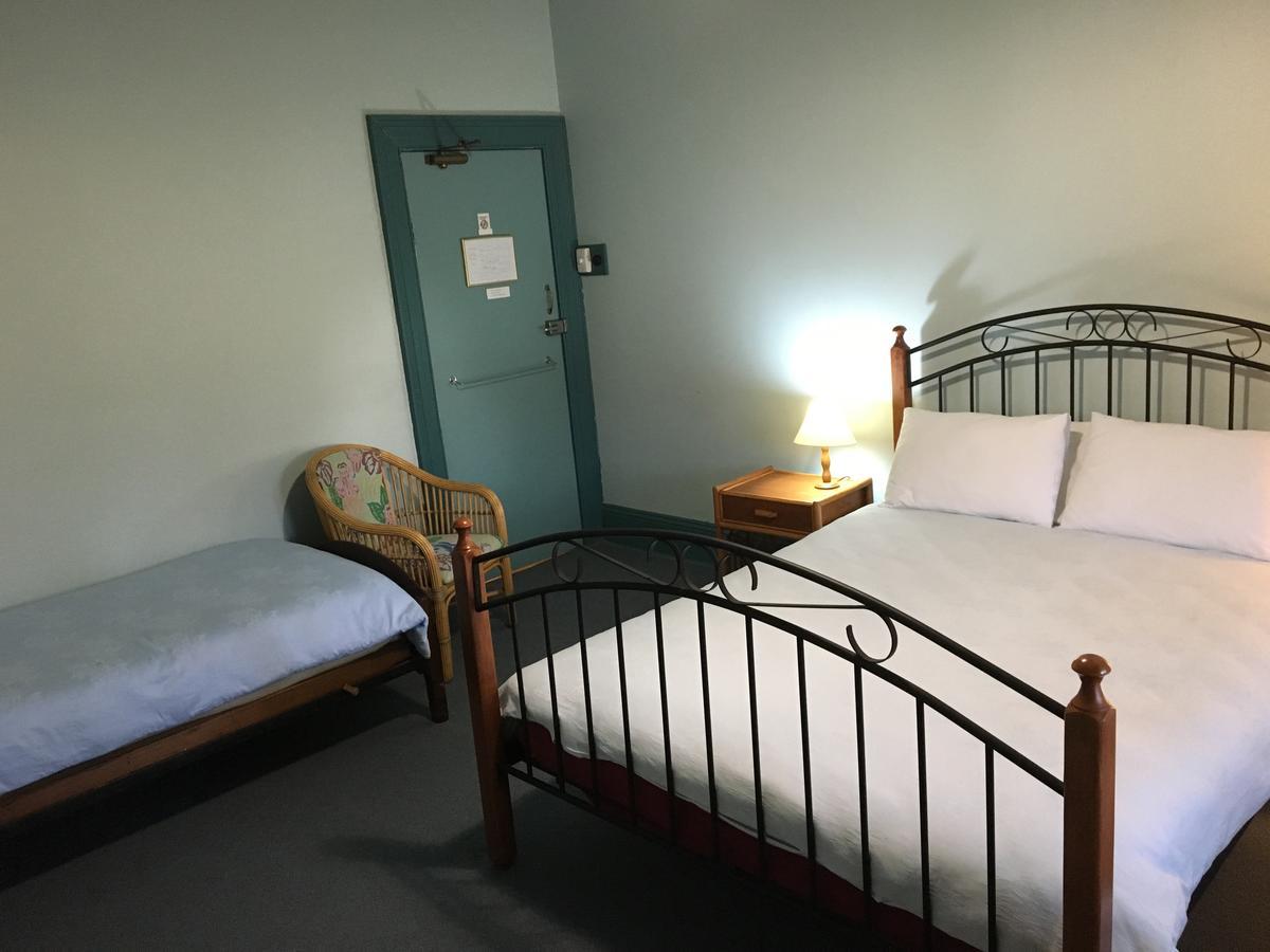Settlers Arms Hotel Dungog Extérieur photo